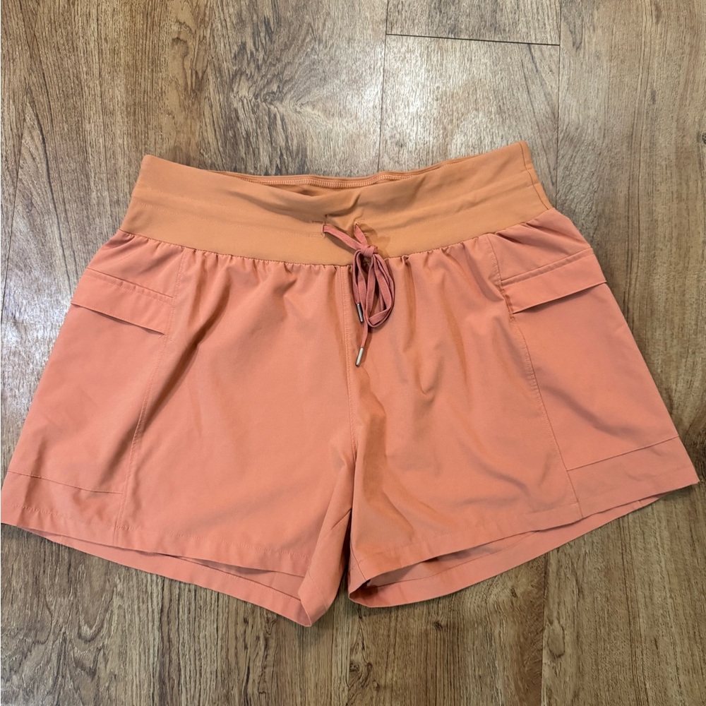 Calia Women’s Large L Coral Athletic Shorts Big Pockets Stretch w/ Drawstring